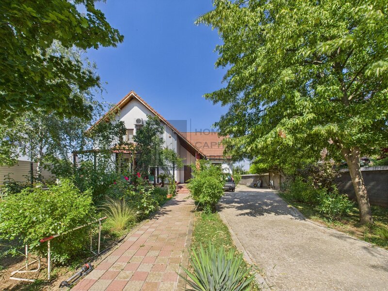 Buftea, casa de vanzare 6 camere, 3 bai, utilitati.